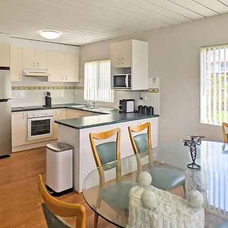 Poseidons Hideaway By Experience Jervis Bay Apartment Vincentia Exterior photo