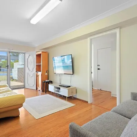 Poseidons Hideaway By Experience Jervis Bay Apartment Vincentia Exterior photo