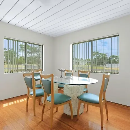 Poseidons Hideaway By Experience Jervis Bay Apartment Vincentia Exterior photo